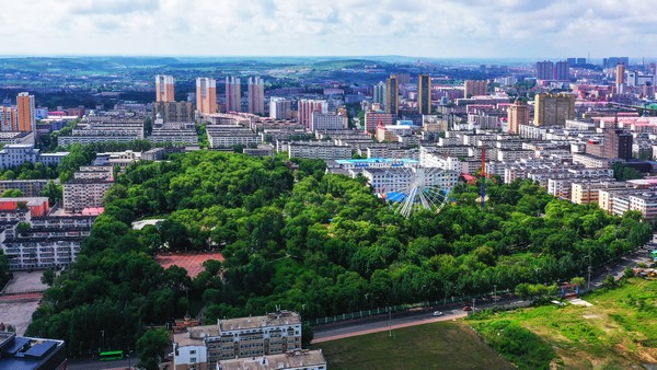 向阳区儿童公园。
