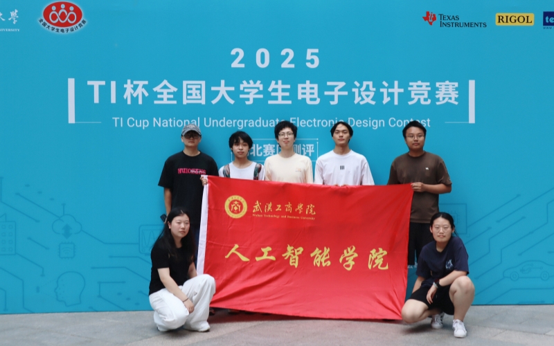 参赛学生合影。