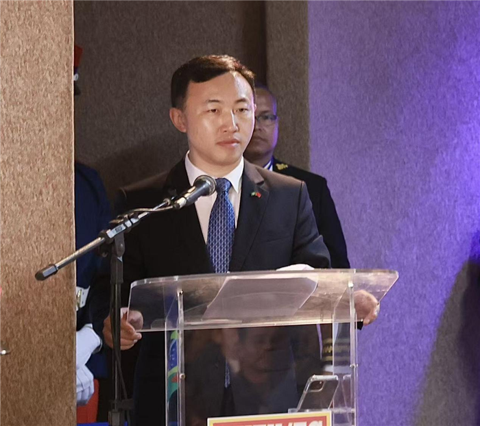 涓鍥介┗閲岀害鐑鍐呭崲浠ｆ婚嗕簨鐜嬫捣娑涘彂琛ㄨ嚧杈炪備汉姘戠綉璁拌呭畫浜︾劧鎽