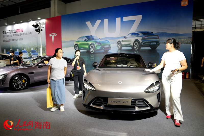 2025海南国际车展暨智能新能源汽车展。人民网记者 符武平摄 (16)